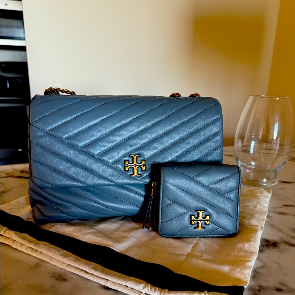 Tory Burch bag and wallet